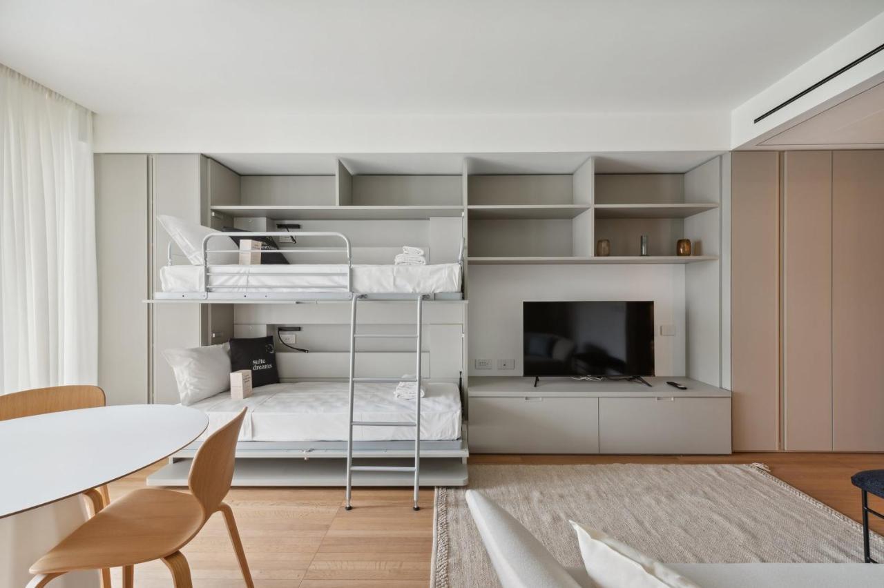 Limehome Milan Via Stresa Esterno foto