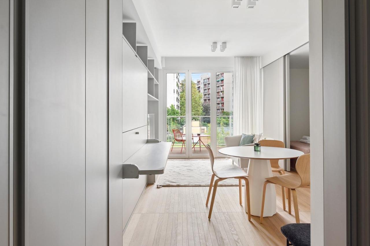 Limehome Milan Via Stresa Esterno foto