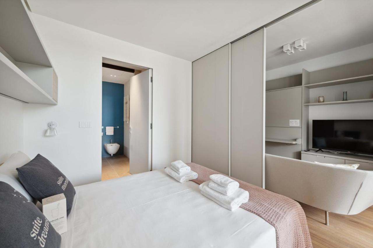 Limehome Milan Via Stresa Esterno foto
