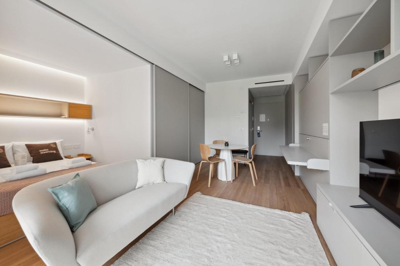Limehome Milan Via Stresa Esterno foto